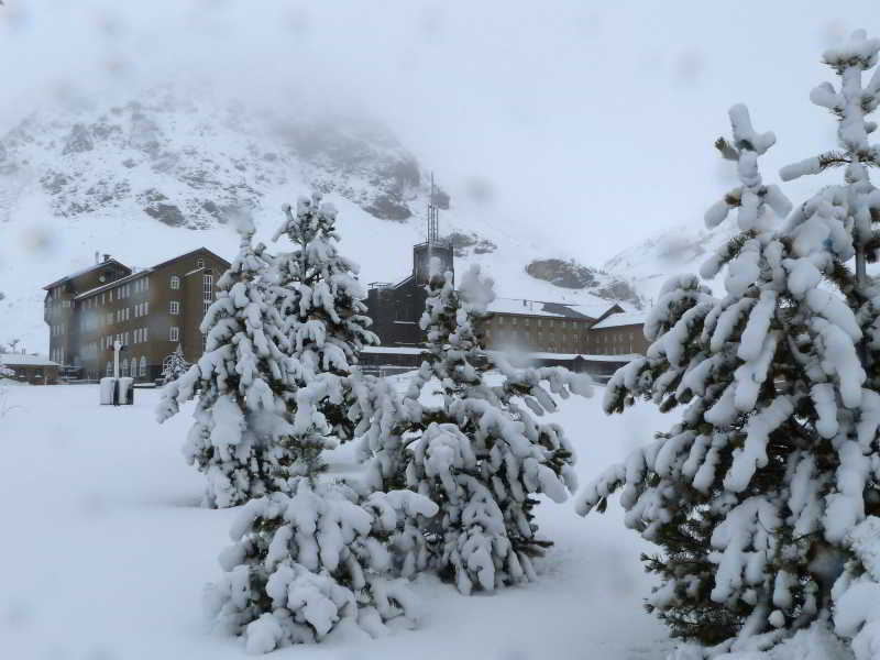 Apartaments Vall De Nuria Queralbs Exterior photo